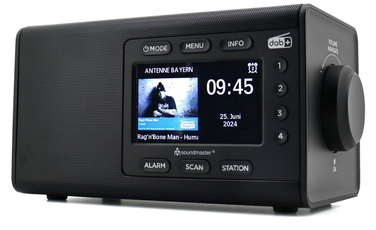 Soundmaster DAB900 Digitalradio mit DAB+ & UKW/FM, Bluetooth & Wecker – Frontansicht – Produktbild von Soundmaxx Online
