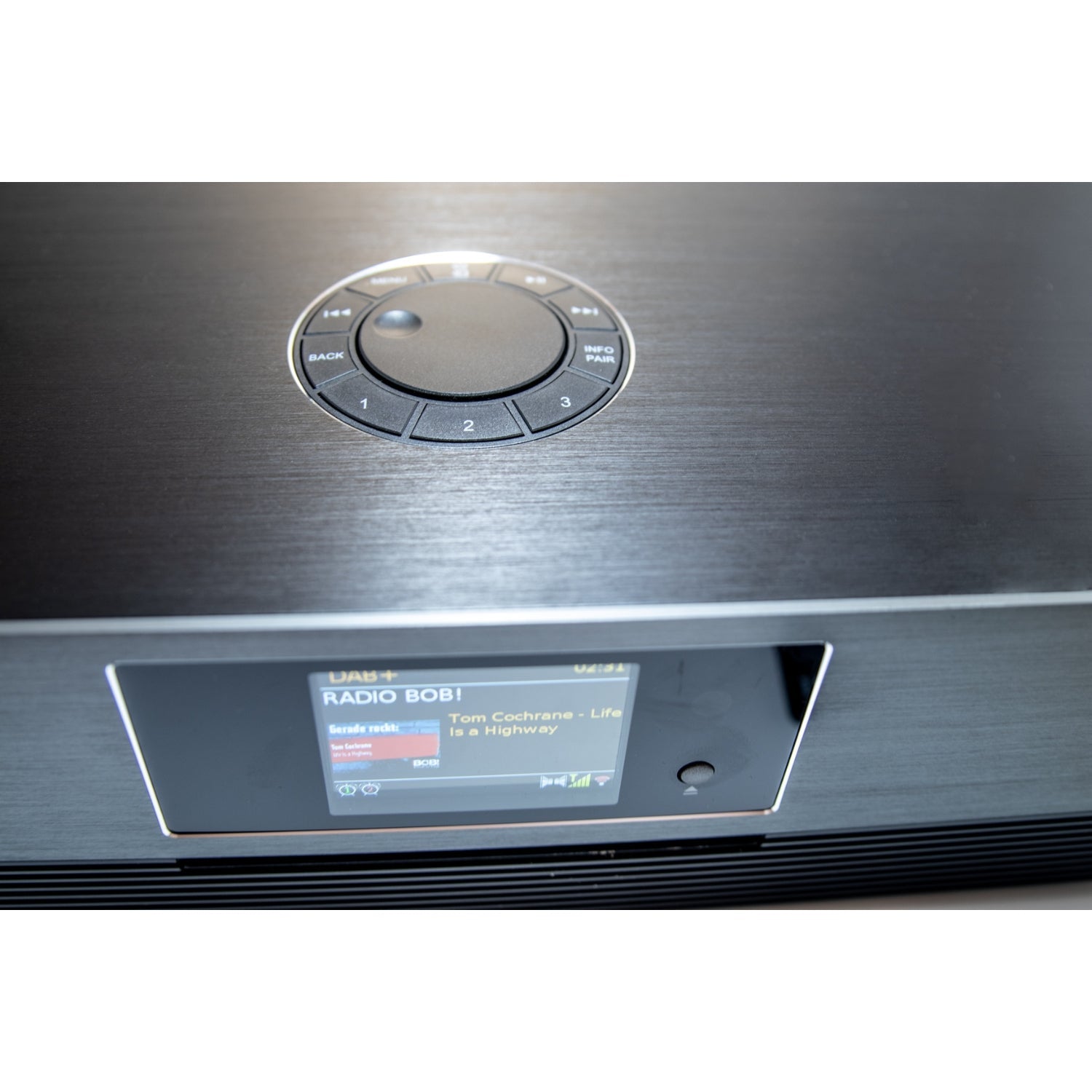 soundmaster eliteline icd2080sw stereo musikcenter mit internet dab ukw radio cd spotify connect und app steuerung – Detailaufnahme – Produktbild von Soundmaxx Online